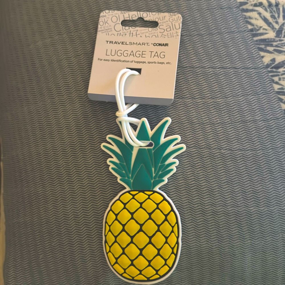 Conair TravelSmart Pineapple Luggage Tag